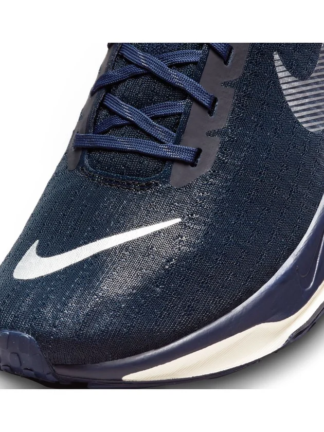 ZoomX Invincible Run FK 3