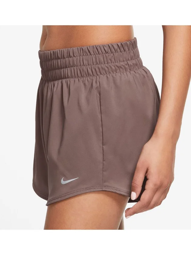 One Dri-FIT MR 3in Br Short