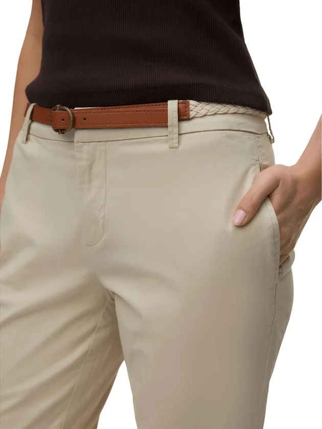 Tapered Chino Pant