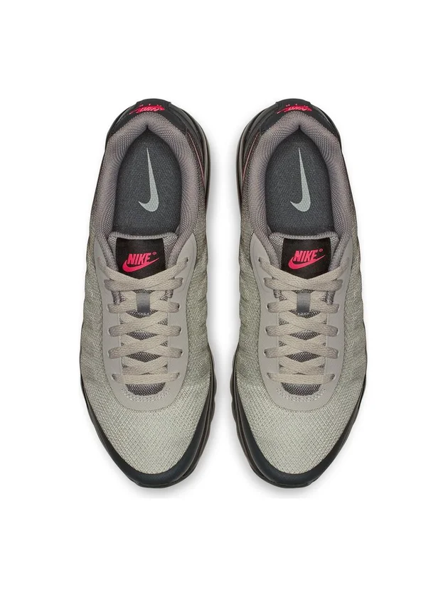 Air Max Invigor