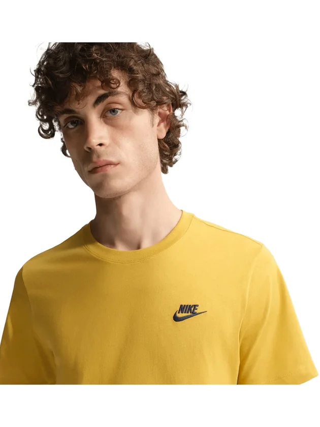 Club Tee