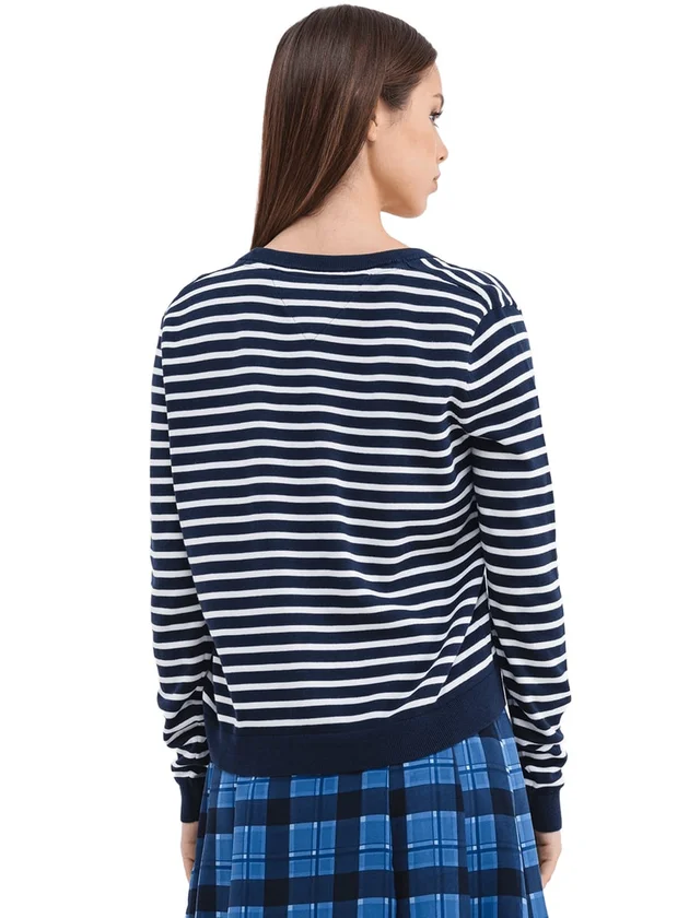 Essential Vneck