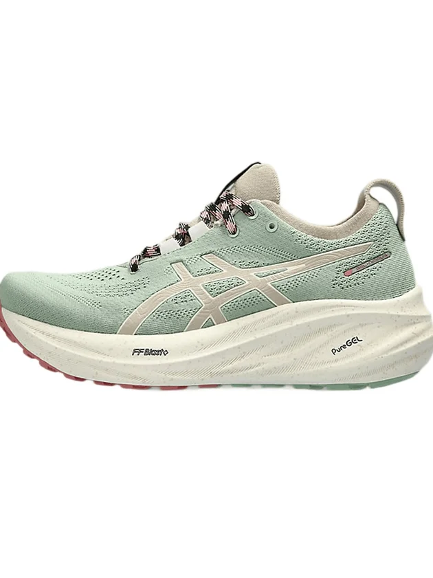 Gel Nimbus 26 TR