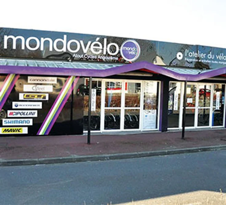 Extérieur du magasin MONDOVELO ANGOULEME