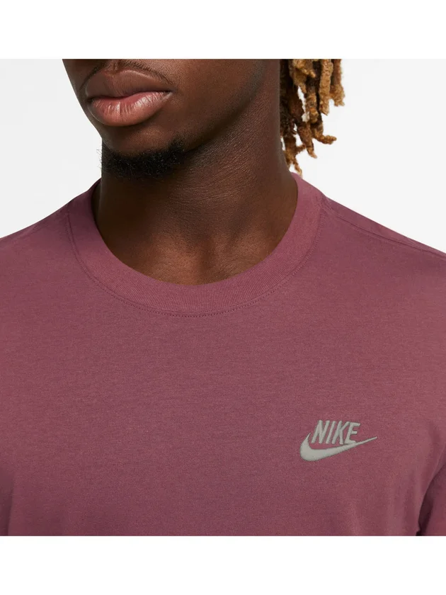 Club Tee