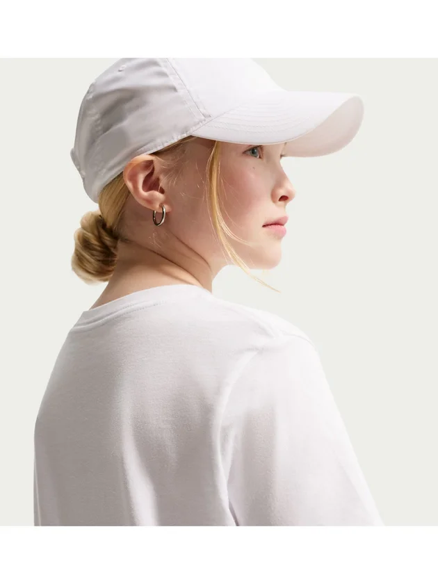 Crest Tee