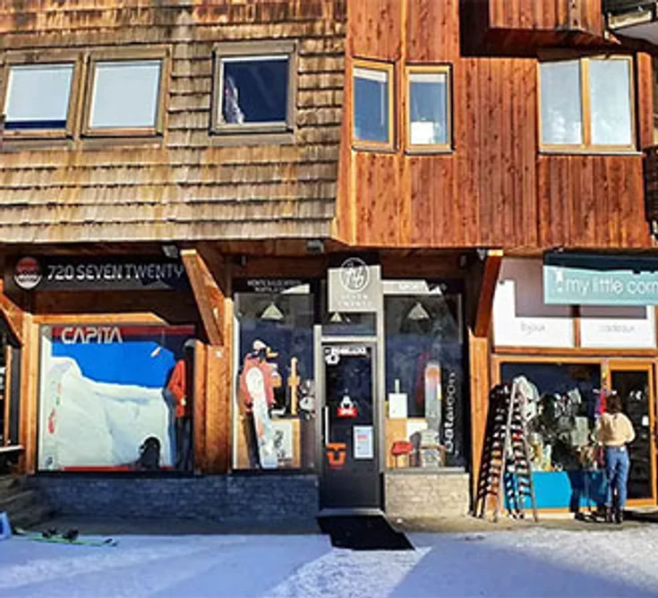 Extérieur du magasin SPORT 2000 AVORIAZ LE 720