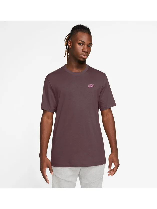 Club Tee