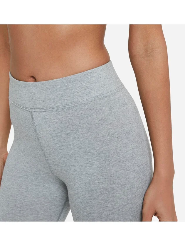 Sportswear Essential High Rise Leggings