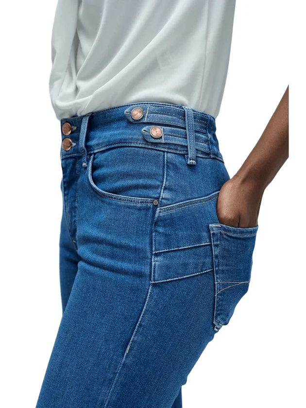 Secret Straight Waist Detail