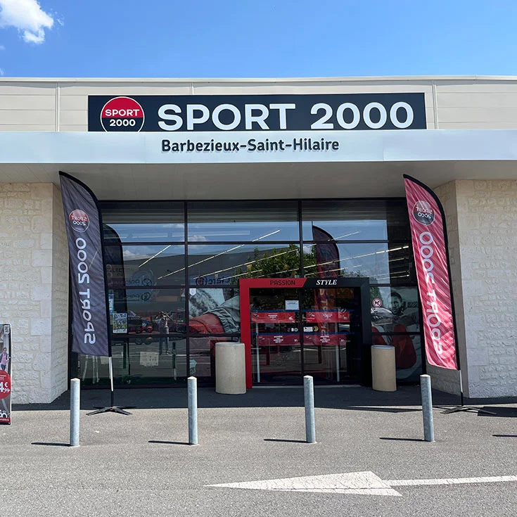 Extérieur du magasin SPORT 2000 BARBEZIEUX