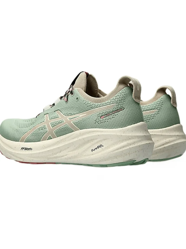 Gel Nimbus 26 TR