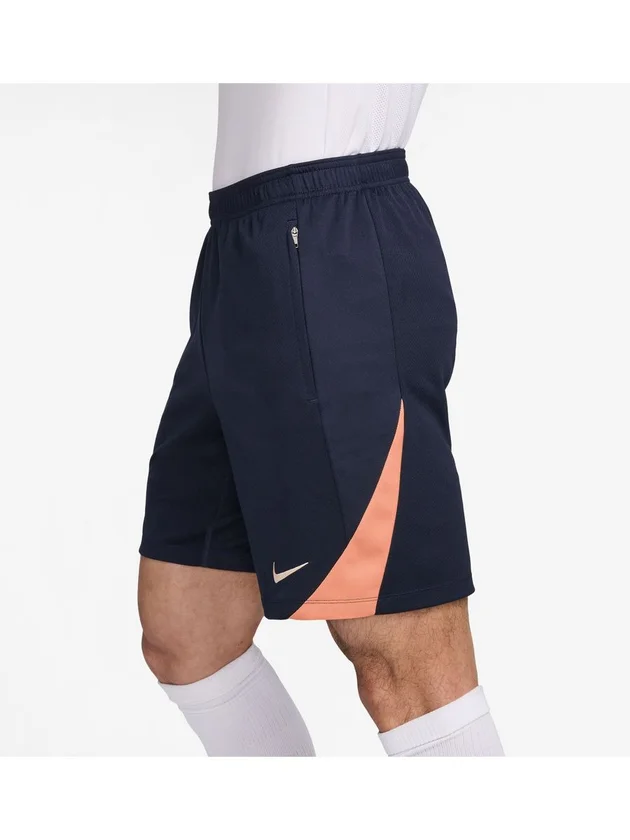 CFC Nk Df Strk Short Kz Se