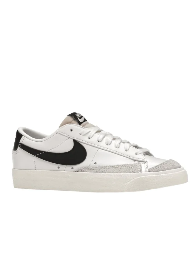 Blazer Low 77