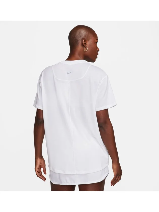 Nk One Relaxed Df Ss Top