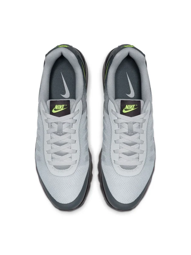 Air Max Invigor