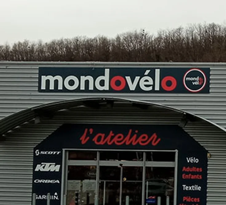 Extérieur du magasin MONDOVELO MONTMOROT