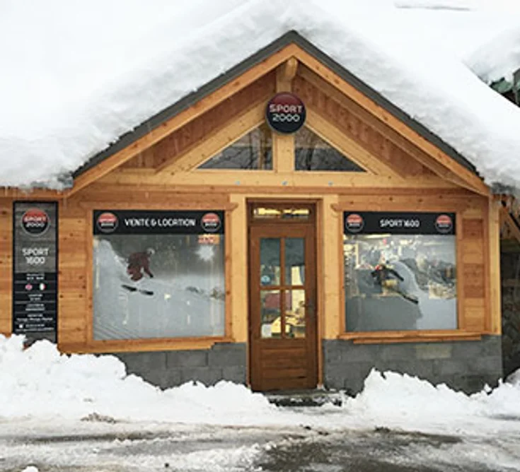 Extérieur du magasin SPORT 2000 PUY SAINT VINCENT SPORT 1600