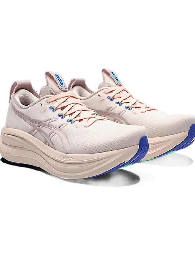Gel Nimbus 28