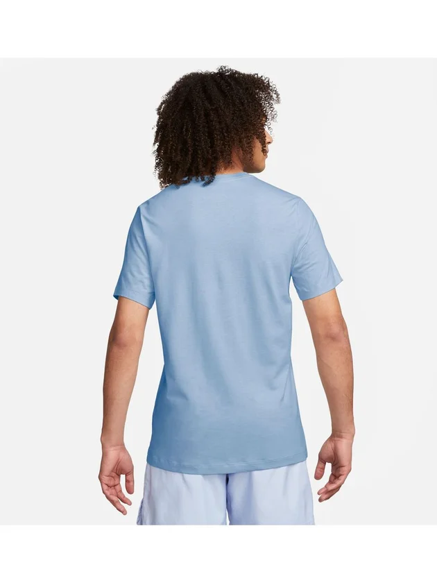 Club Tee