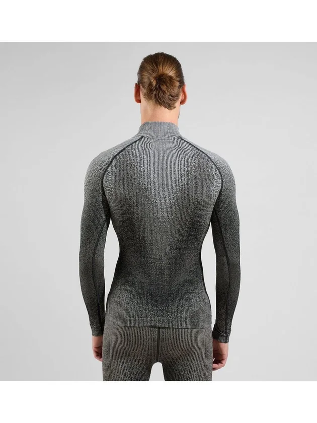 Bl Top Turtle Neck L/S Half Zip