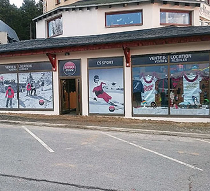 Extérieur du magasin SPORT 2000 EYNE CS SPORT