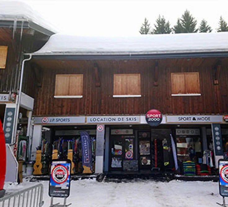 Extérieur du magasin SPORT 2000 LE PRAZ DE LYS LE SPOT DU PRAZ