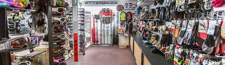 Intérieur du magasin SPORT 2000 SAINT LARY FRANCE SKI
