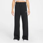 BLACK/SAIL