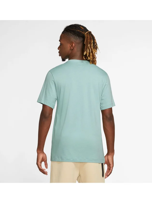 Club Tee