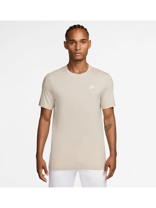 Club Tee