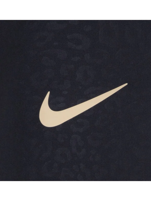 Swoosh Spirit Legging Set