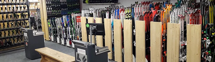 Intérieur du magasin SPORT 2000 LE GRAND BORNAND ANTONIN SPORTS