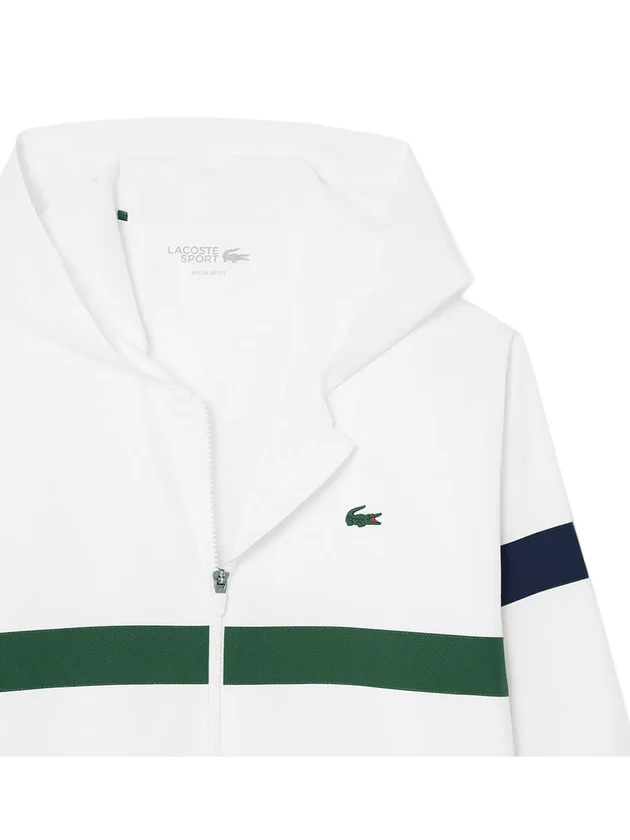 Off Court 1