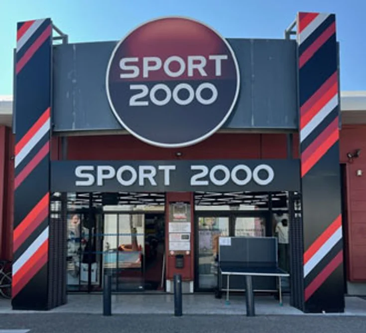 Extérieur du magasin SPORT 2000 LA CIOTAT
