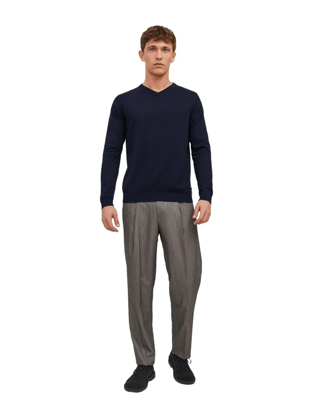 Basic Knit V Neck Noos