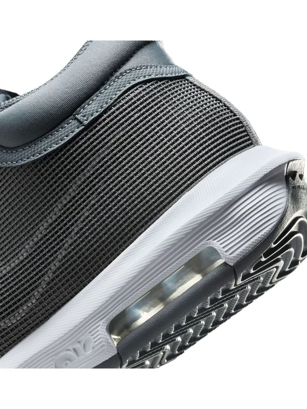 Lebron Witness VIII