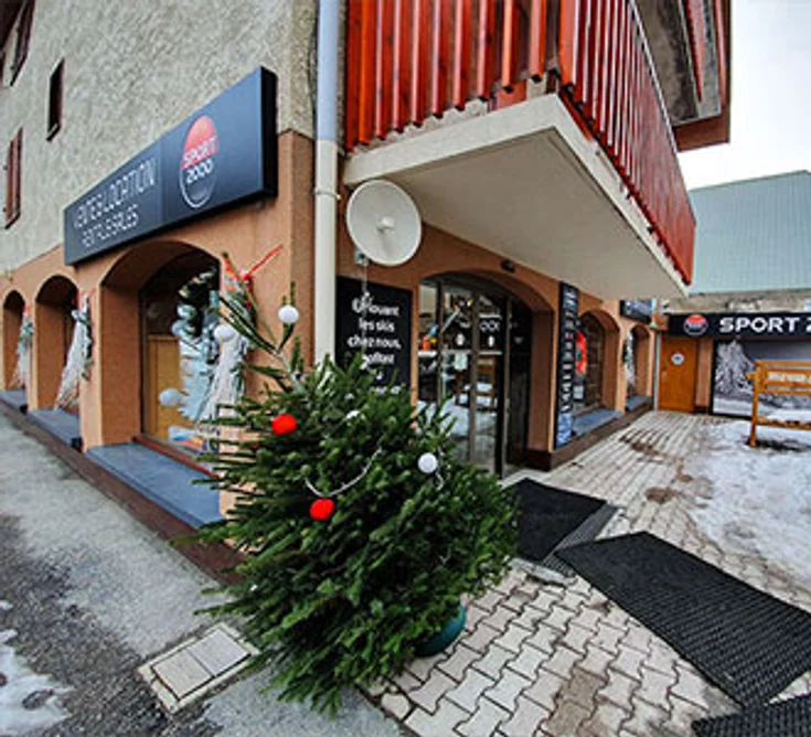 Extérieur du magasin SPORT 2000 VALLOIRE MARTIN SPORTS