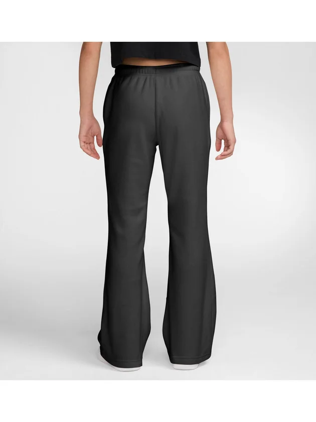 NSW FLC PNT 2 Cozy